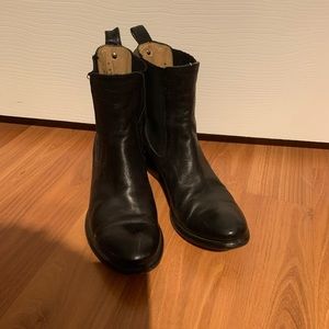Frye chelsea boots